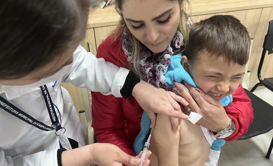 Com mais de 160 mil doses aplicadas, vacinação nas escolas é prorrogada