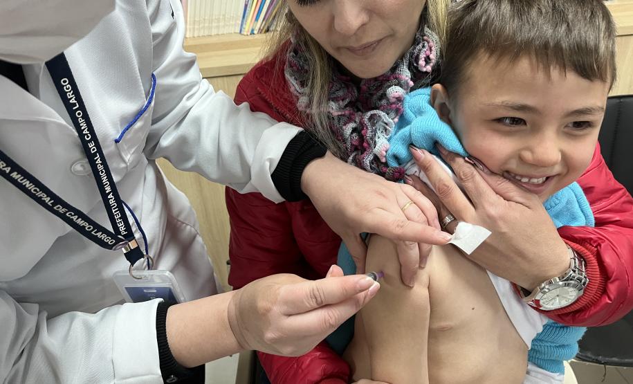 Com mais de 160 mil doses aplicadas, vacinação nas escolas é prorrogada