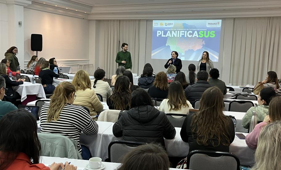 Encontro alinha processos e ações para aprimorar cuidados em saúde mental no SUS