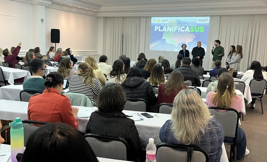 Encontro alinha processos e ações para aprimorar cuidados em saúde mental no SUS