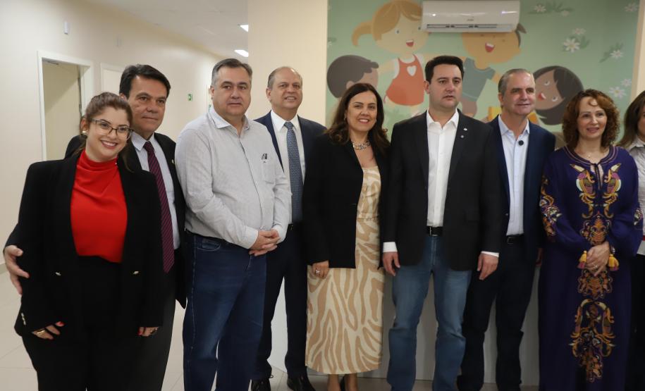 Megaestrutura: governador inaugura Hospital da Criança de Maringá