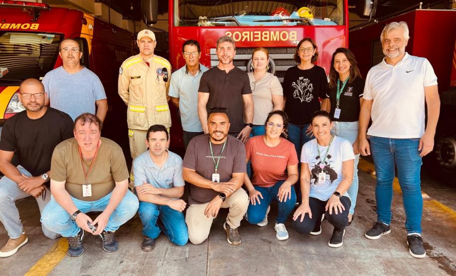 Secretaria da Saúde promove treinamento prático para brigadistas de incêndio