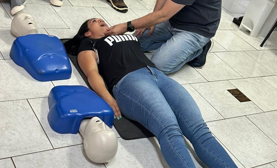 Secretaria da Saúde promove treinamento prático para brigadistas de incêndio