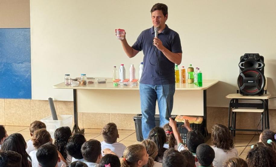 Com foco na prevenção de intoxicações infantis, Saúde amplia ações educativas nas escolas