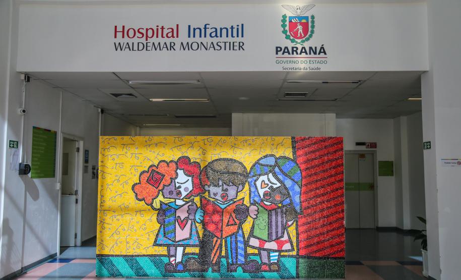 Paraná vira polo de saúde infantil com novos hospitais, maternidades e mais serviços