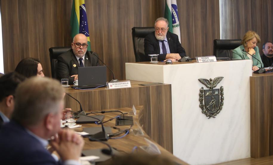 Sesa empenhou R$ 4,4 bilhões em ações e serviços de saúde, mais do que a meta do ano