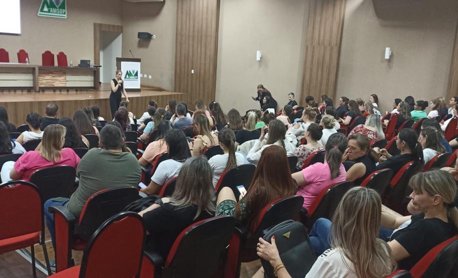 Saúde promove capacitação de profissionais sobre Transtorno do Espectro Autista