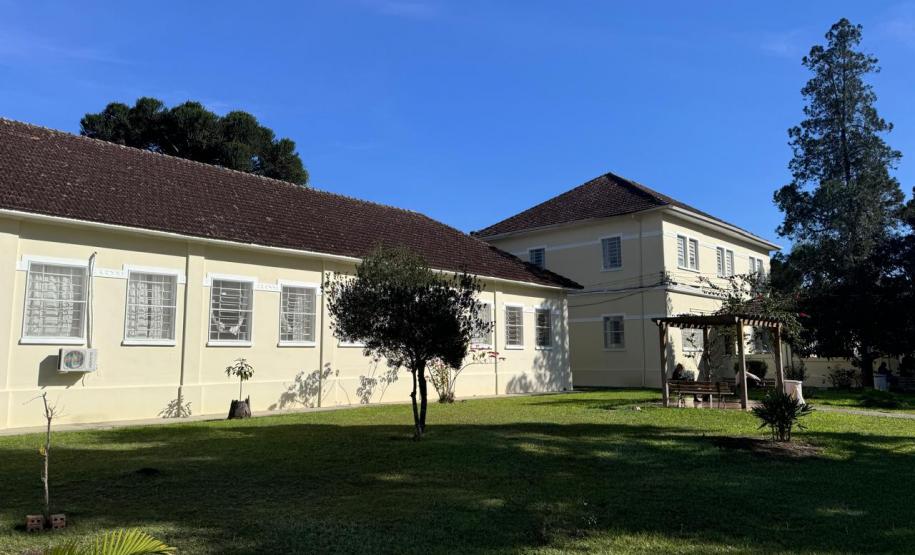 Hospital de Dermatologia completa 98 anos com mais consultórios e recorde de atendimentos