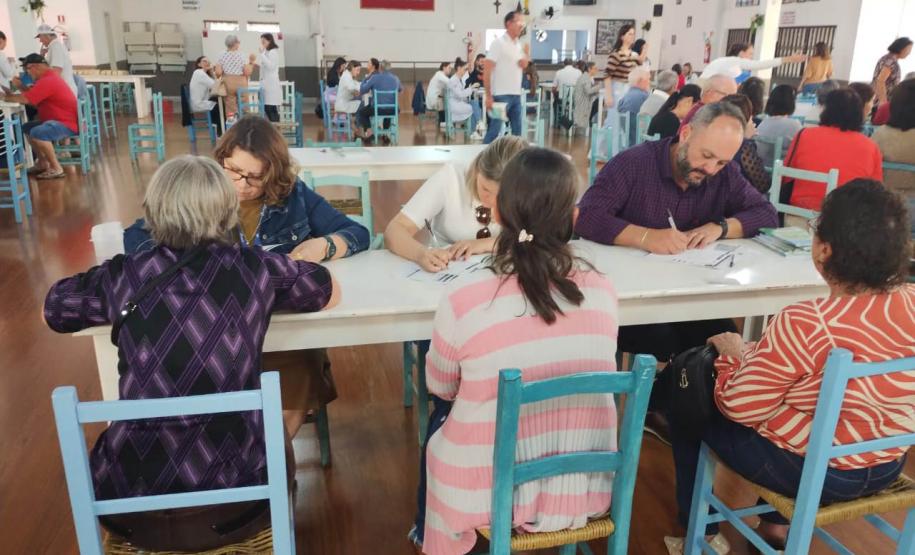 Paraná atende pelo SUS 1,4 milhão de idosos e reforça ações pelo envelhecimento saudável