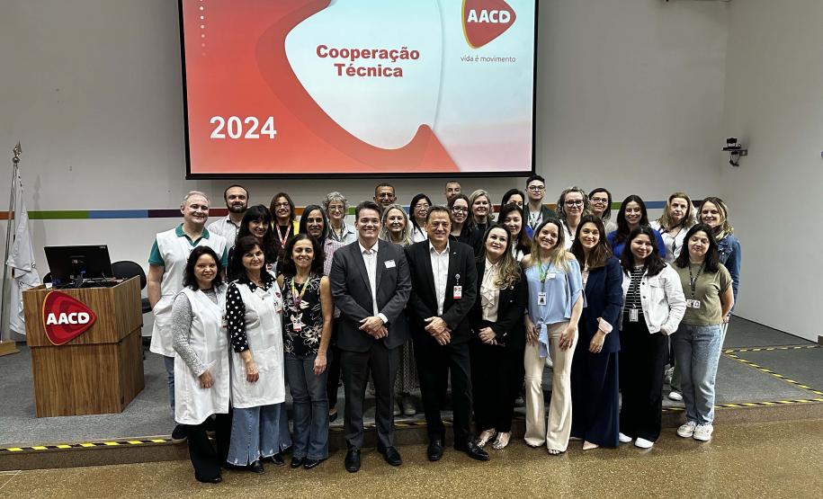 Cooperação técnica: equipe da Saúde do Paraná faz treinamento na AACD em São Paulo