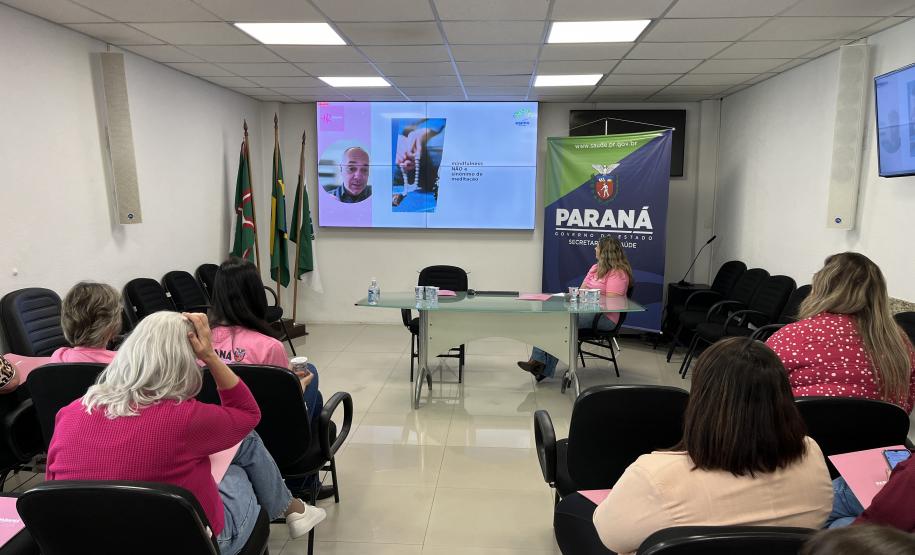 Saúde encerra campanha Paraná Rosa com balanço de ações e palestra sobre mindfulness