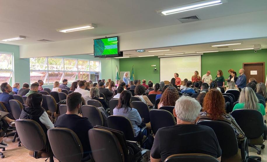 Em parceria com Ministério, Paraná discute tecnologias no combate à dengue