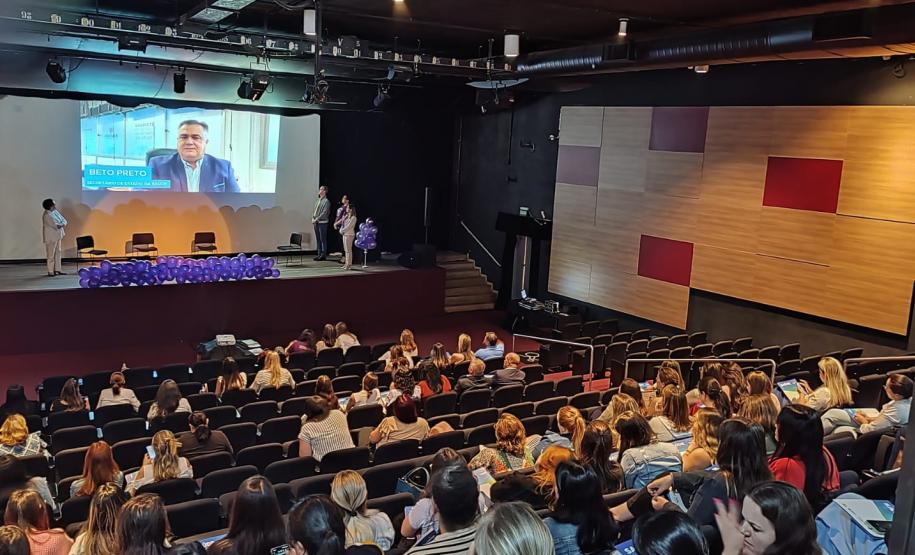 Mês da prematuridade: Saúde reúne profissionais para discutir redução da mortalidade infantil