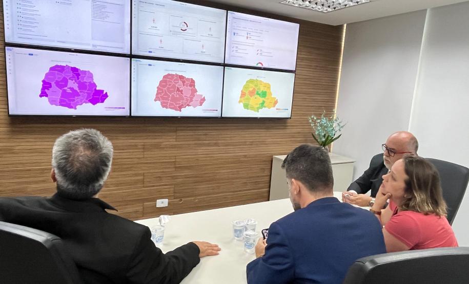 Paraná sedia encontro da rede de centros de inteligência estaduais para gestão do SUS