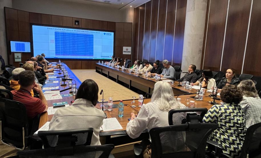 Paraná intensifica combate à dengue com Comitê Intersetorial e ações integradas