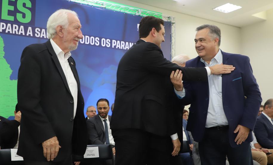 Governador libera R$ 502 milhões para fortalecer regionalização dos serviços de saúde