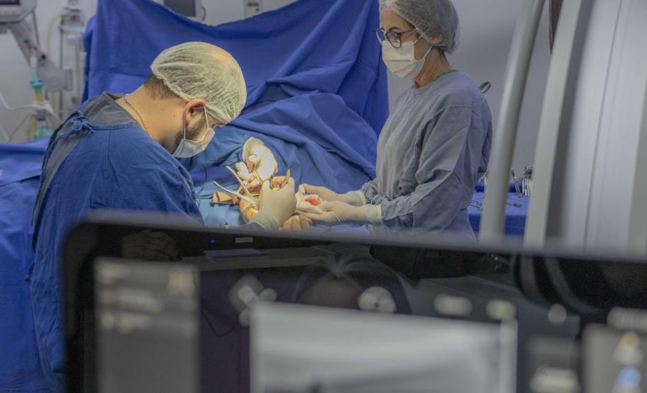 Paraná prorroga isenção de ICMS para insumos médicos de procedimentos complexos