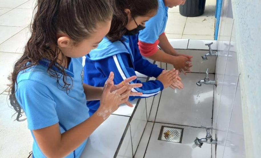 Governo do Paraná incentiva municípios para a adesão ao Programa Saúde na Escola