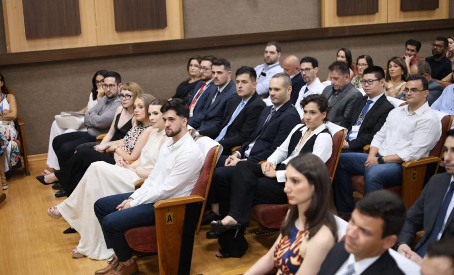 Hospital do Trabalhador forma novos especialistas e reforça assistência à população