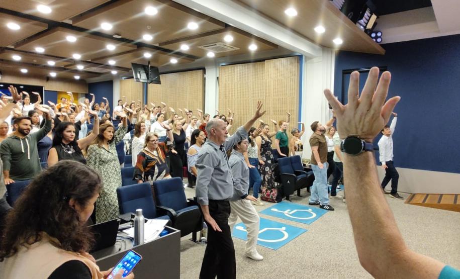 Saúde promove formação em práticas integrativas para profissionais da Atenção Primária à Saúde