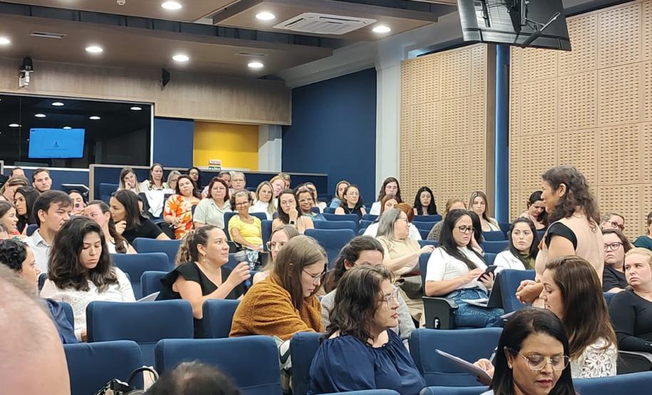 Saúde promove formação em práticas integrativas para profissionais da Atenção Primária à Saúde