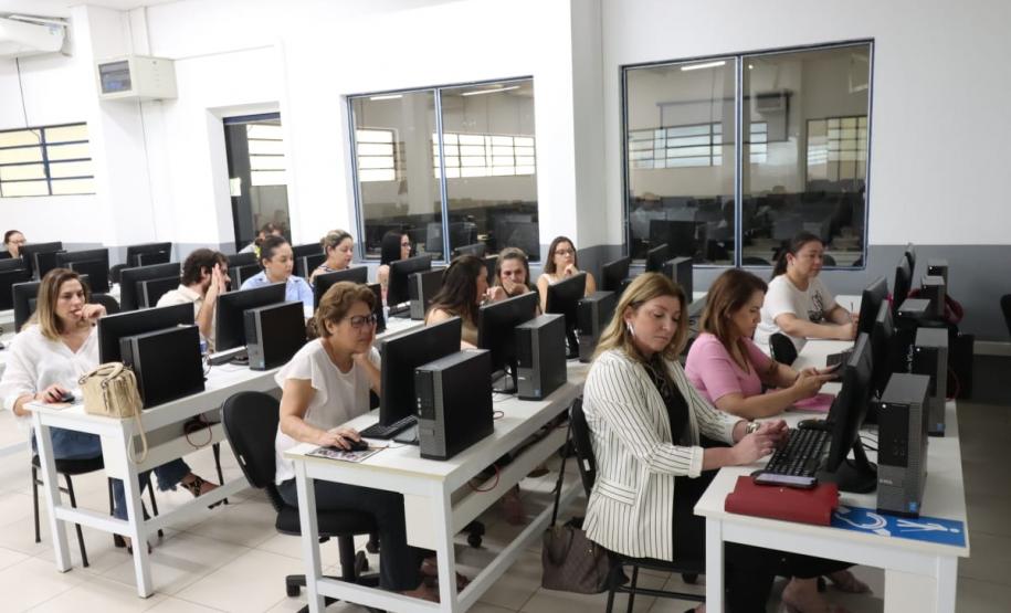 Sesa capacita profissionais de saúde para aprimorar análise de dados da plataforma Paraná Saúde Digital