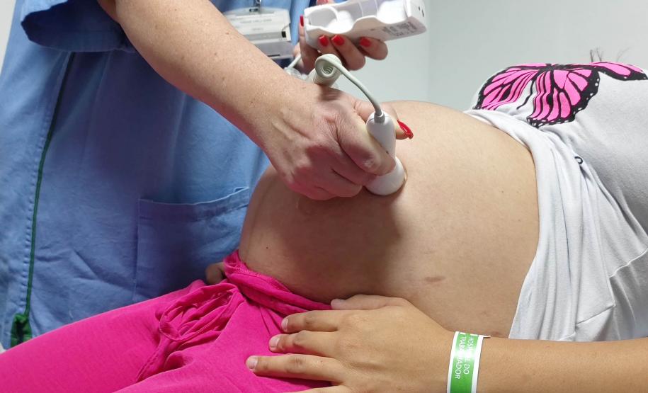 Menor patamar em 5 anos: número de adolescentes grávidas reduz 38% no Paraná