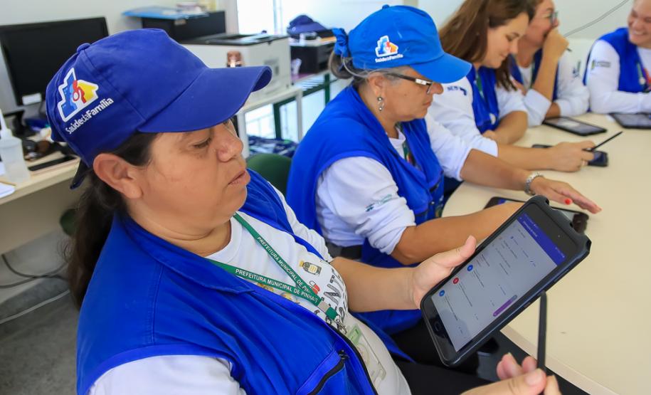 13 mil tablets entregues pelo Estado em 2022 revolucionaram trabalho dos agentes de saúde