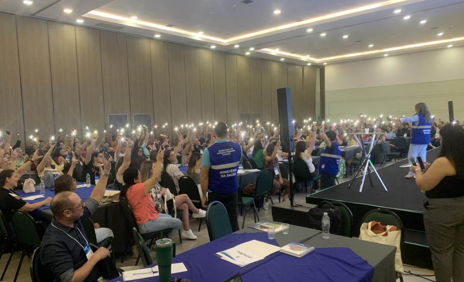 Saúde capacita 300 agentes comunitários e de combate a endemias no uso de plataformas