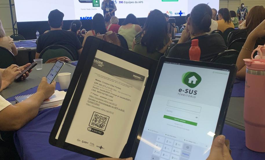 Saúde capacita 300 agentes comunitários e de combate a endemias no uso de plataformas