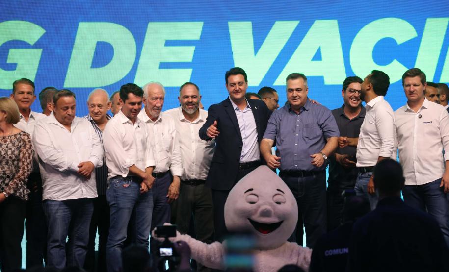 R$ 1,19 bilhão: Ratinho Junior anuncia maior pacote de investimentos da história da saúde