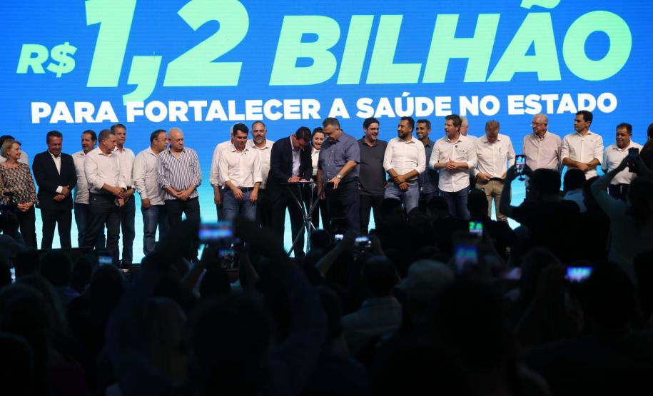 R$ 1,19 bilhão: Ratinho Junior anuncia maior pacote de investimentos da história da saúde