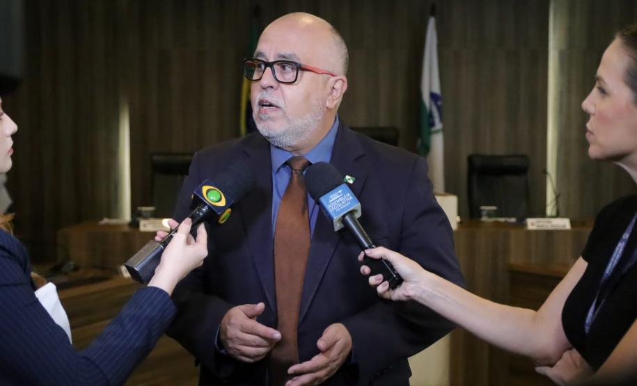 Paraná supera meta, investe R$ 6,52 bilhões em saúde e cirurgias ganham velocidade