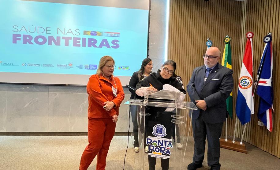 Paraná, Mato Grosso do Sul e Paraguai discutem vigilância em saúde nas fronteiras