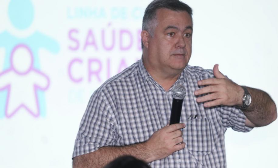 Sesa capacita profissionais para ampliar o cuidado com a infância no Paraná