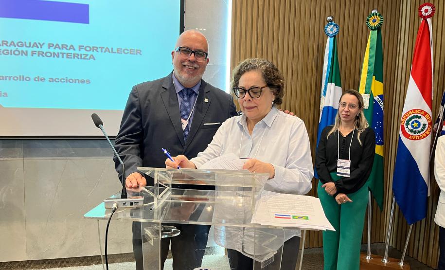 Paraná, Mato Grosso do Sul e Paraguai discutem vigilância em saúde nas fronteiras