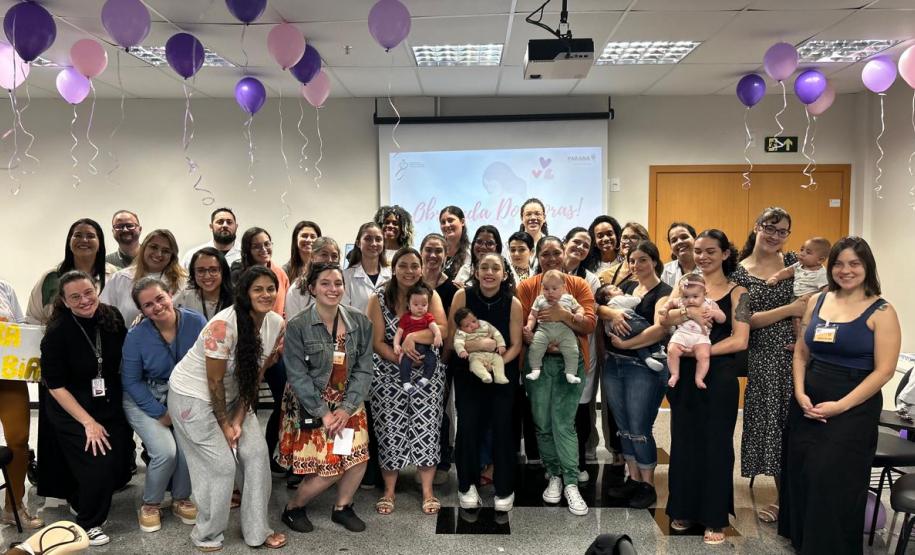Banco de Leite do Hospital do Trabalhador promove encontro com doadoras