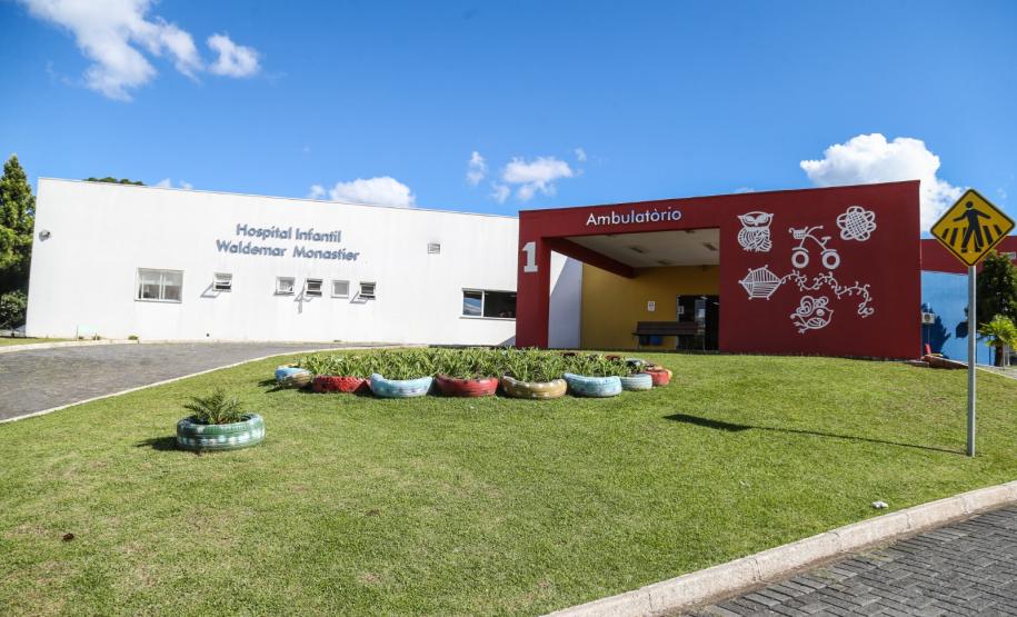 Em apoio à rede de Curitiba, Estado amplia 20 leitos de pediatria clínica na Região Metropolitana