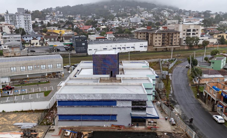 Regionalização da saúde: Ambulatório de Especialidades de União da Vitória chega a 92% de execução