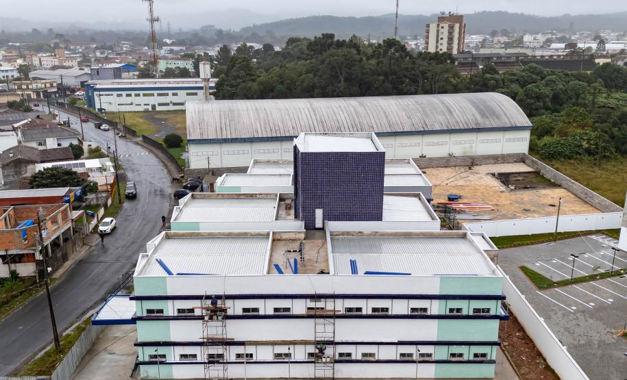 Regionalização da saúde: Ambulatório de Especialidades de União da Vitória chega a 92% de execução