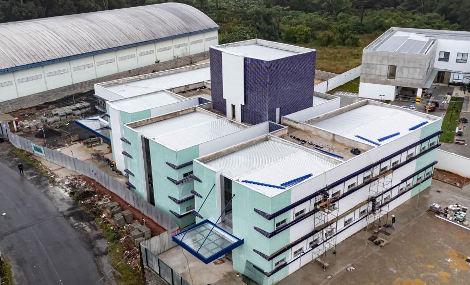 Regionalização da saúde: Ambulatório de Especialidades de União da Vitória chega a 92% de execução