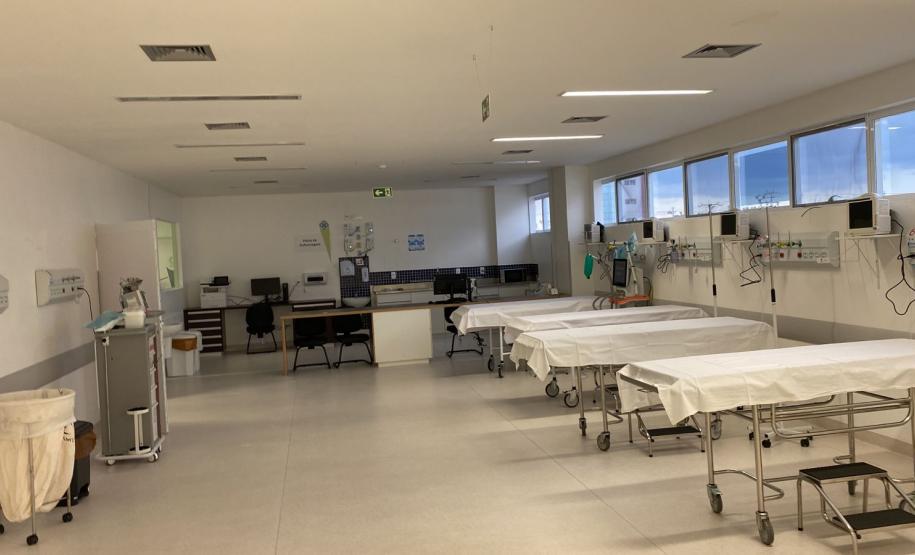 Hospital Regional do Centro-Oeste é referência em cirurgias eletivas e formação profissional