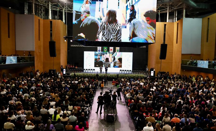 Iniciativas de municípios do Paraná são premiadas em congresso nacional de saúde
