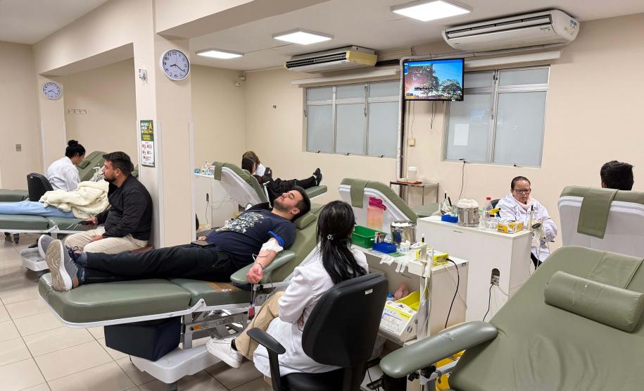 242 mil paranaenses são doadores de sangue; percentual está acima da média nacional