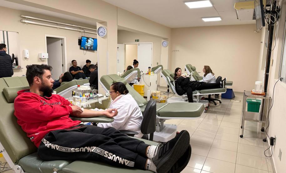 242 mil paranaenses são doadores de sangue; percentual está acima da média nacional