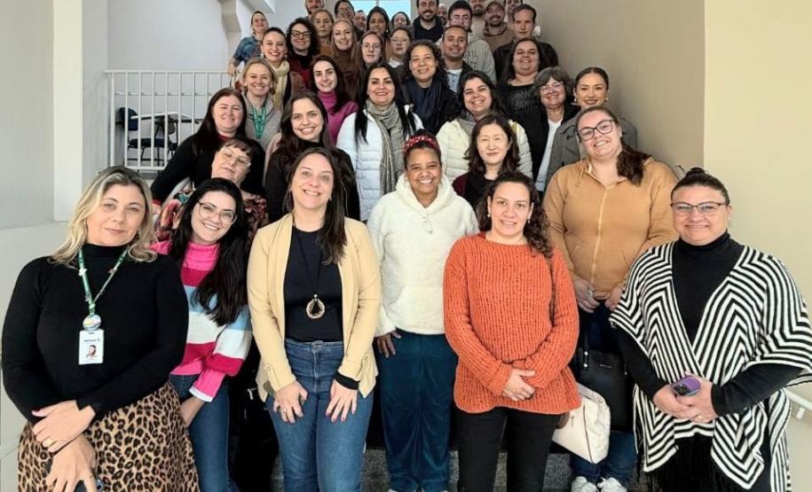 Com nova metodologia, Paraná capacita 80 profissionais para cuidados com a saúde mental