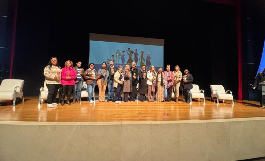 Paraná realiza I Seminário Estadual sobre Acesso, Cuidado e Direitos à Saúde da Mulher