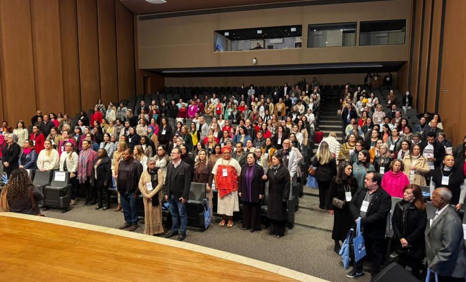 Paraná realiza I Seminário Estadual sobre Acesso, Cuidado e Direitos à Saúde da Mulher