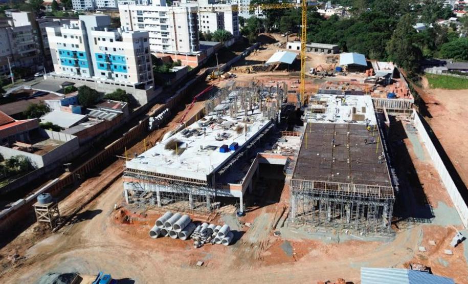 Com investimento de R$ 231 milhões, Paraná tem 11 maternidades em obras