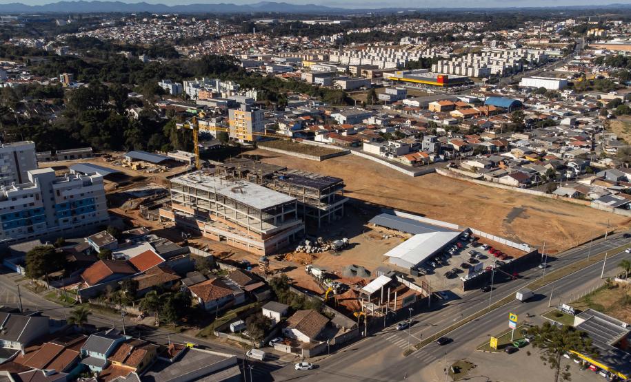 Com investimento de R$ 231 milhões, Paraná tem 11 maternidades em obras